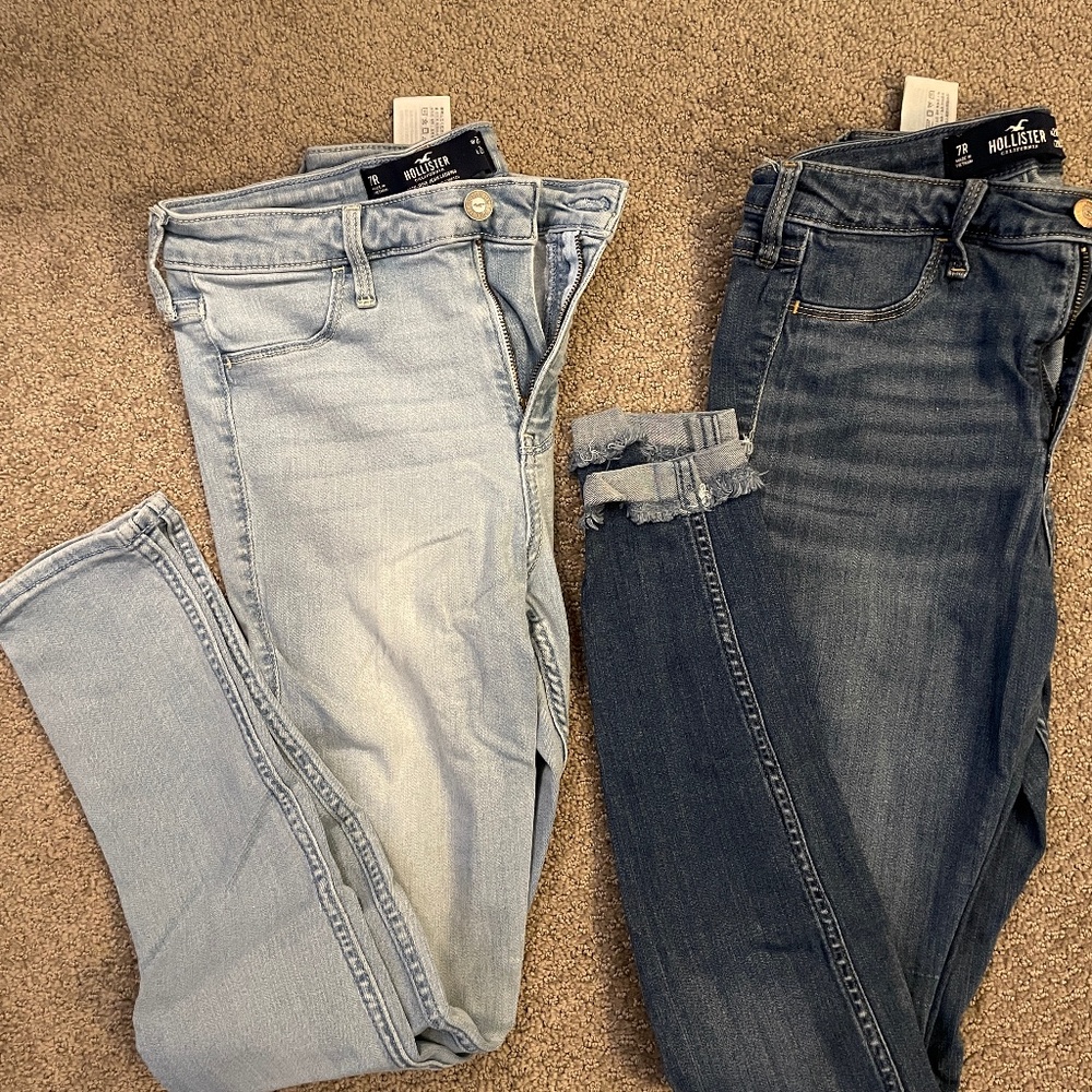 Hollister - Lot of 2 Pairs of Jeans Size 7R W28; L28